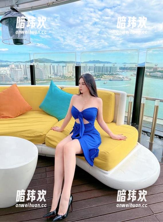 微密圈 - 原图分享，120斤的小王同学在红色蝴蝶结中透露出的微妙气息，有种小撩人的感觉。