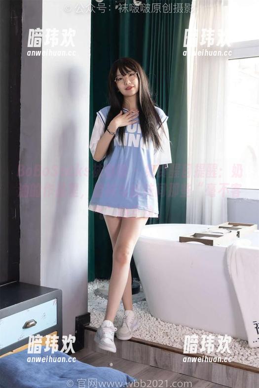 BoBoSocks袜啵啵 - 免费醒目提醒：奶油的作品里，船袜与丝袜间那些“毫不客气”的互动。