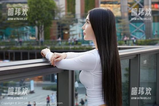 MiiTao蜜桃社 - 李宝宝的内衣小世界：别害羞，赶紧免费下载带走吧！
