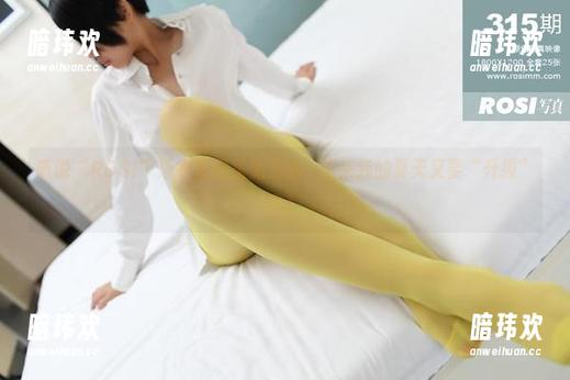 ROSI写真 听说“ROSI”泳衣套图是免费的,看来我的夏天又要“升级”了!