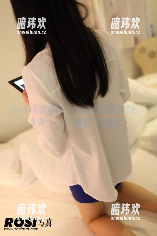 ROSI私房写真：海与肌肤的亲密接触，真滴，一片“羞羞”的氛围。