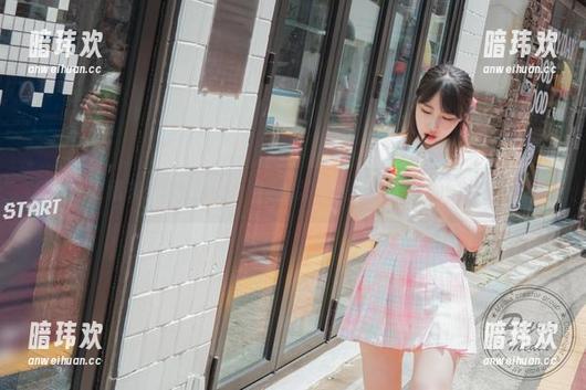 写真收藏夹：Uhye(이유혜)的清纯是让我停留的绝佳理由。