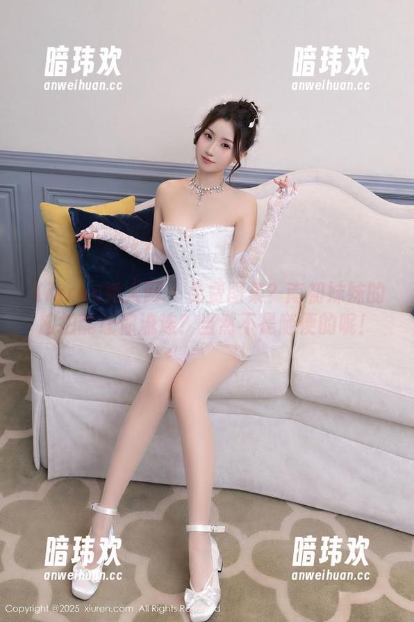 Xiuren秀人网 - 免费图集？南初妹妹的旅拍能让你流连？当然不是随便的呢！