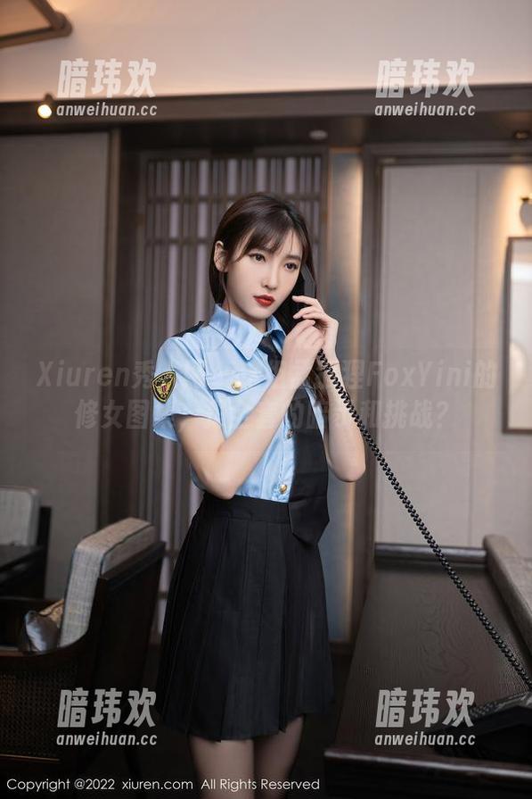 Xiuren秀人网-孟狐狸FoxYini Xiuren秀人网 - 这组孟狐狸FoxYini的修女图集,是全套的暗示和挑战?