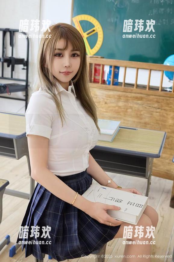 Xiuren秀人网-小逗逗 Xiuren秀人网 - 美丽是挑出来的,小逗逗套装写真精选,真心不简单。