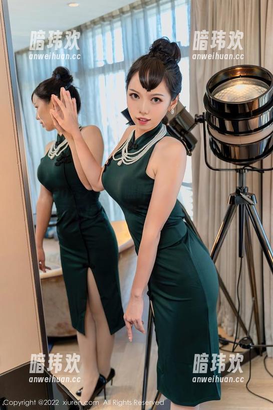 Xiuren秀人网-熊吖BOBO Xiuren秀人网 - 熊吖BOBO的婚纱写真集,再不抢就报废了,亲们抓紧啊!