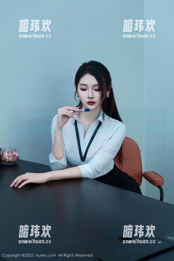 Xiuren秀人网-陆萱萱cecillia Xiuren秀人网 - 大夏天的,陆萱萱cecillia又出新写真,难道她想给我写个夏日周记吗?