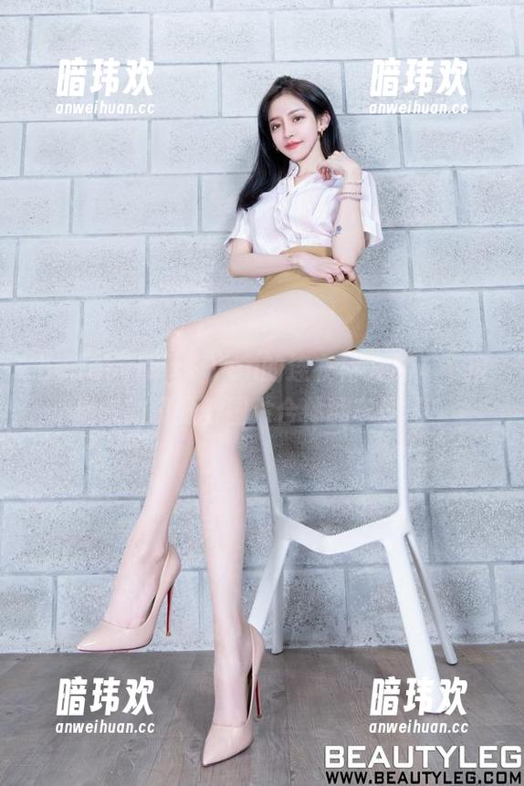 beautyleg-Yen beautyleg - Yen的连衣裙大赏:不接地气的资源与图片合体翻车现场!
