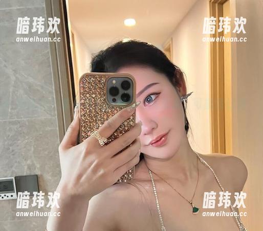 微密圈 - 看不爱笑的赛琳的死库水，可能会让你对水的看法改变