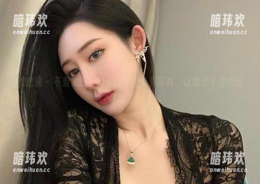 微密圈 - 不爱笑的赛琳：这一波免费写真，让我忍不住想运动了！