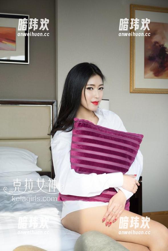克拉女神 - 赵雨静的泳衣全集，穿搭也太随性了吧？