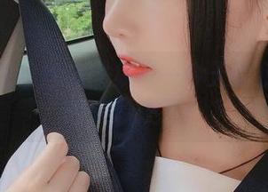 凛子酱独家丝袜图集——今天你腿部迷思的来源来了！