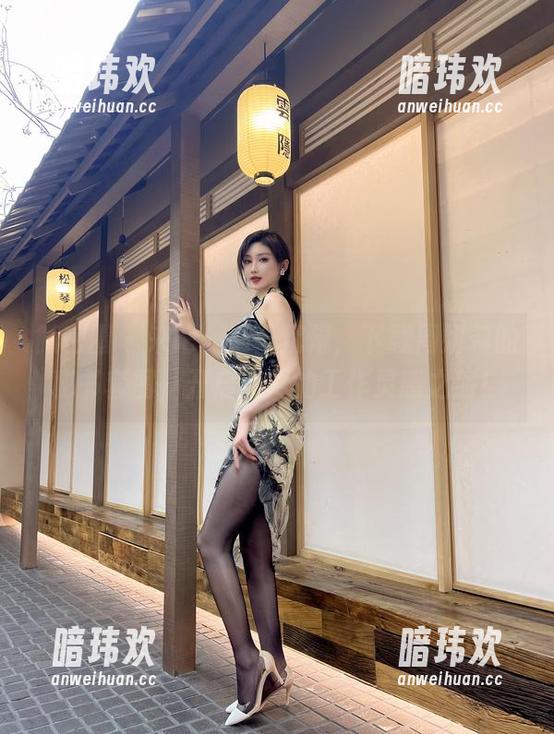 微密圈 - 来吧，别再犹豫，下载周妍希的秘书套图，开启无尽的工作灵感之旅！