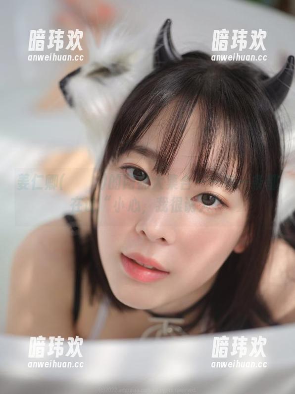 姜仁卿(강인경)的网袜大集合——每一条都在说“小心，我很诱人”