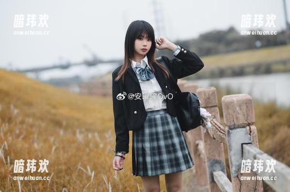 咳咳，安曜曜的温柔，真是有模有样，那定制写真怎么看怎么顺眼！