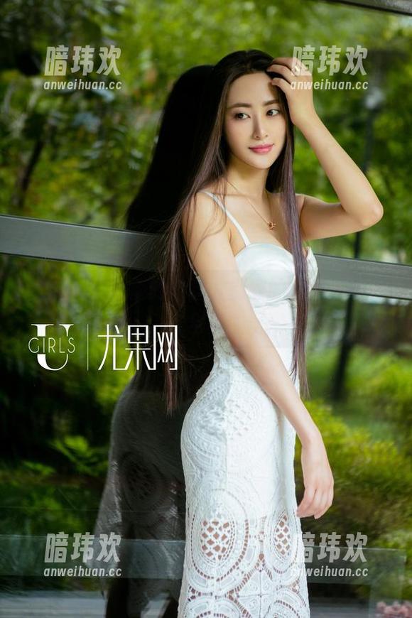 尤果网 - 淡淡的肉丝，别致的杜小雨写真全集