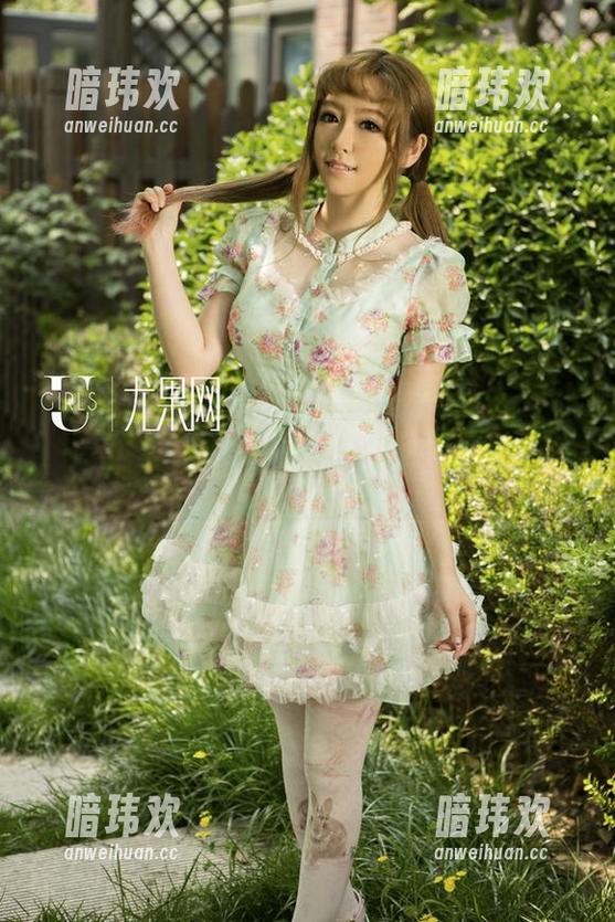尤果网 - 豹纹的诱惑——王谨轩写真集精选，不容小觑的骚动