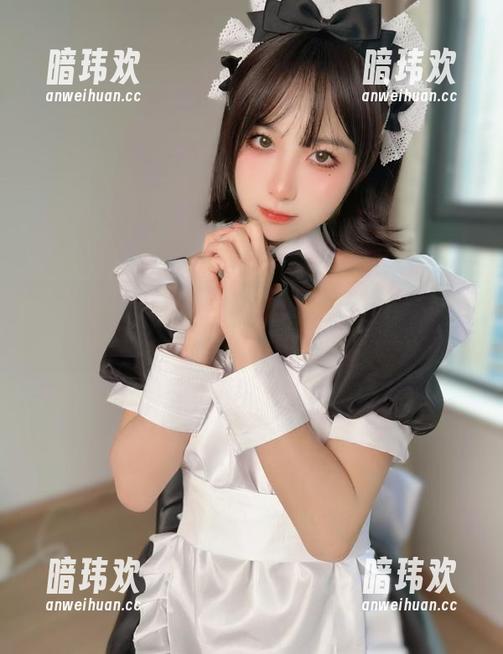 修女or反叛者？布丁大法的COS图集好让人又爱又恨