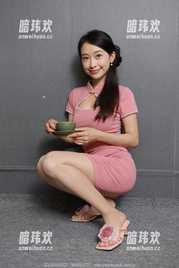 异思趣向 - 随意翻阅美子的黑丝OL，在线资源有如无底洞？