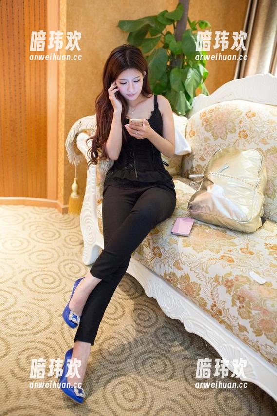 推女郎-易阳 推女郎 - 图片中的易阳,长腿直逼天际,作品让我对现实感到一丝怀疑。