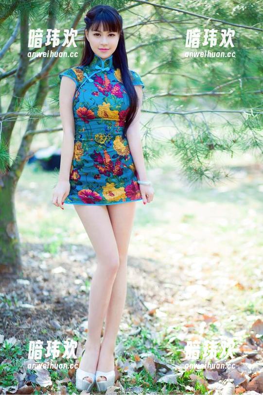 推女郎 - 每个吊带都在诉说，赵惟依的作品你下载了吗？