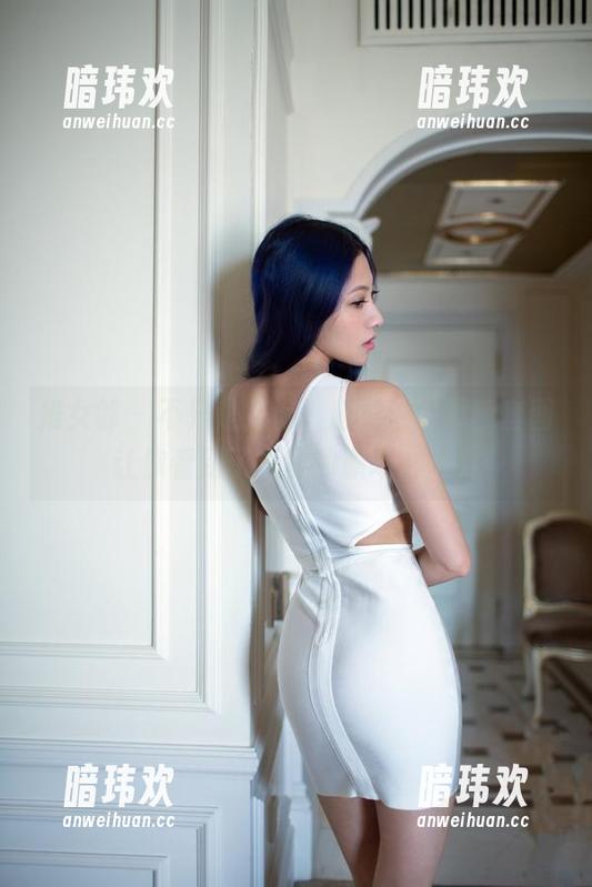 推女郎-赵惟依 推女郎 - 不只是护士,赵惟依的更新套图让你看到了真实的职场心声!
