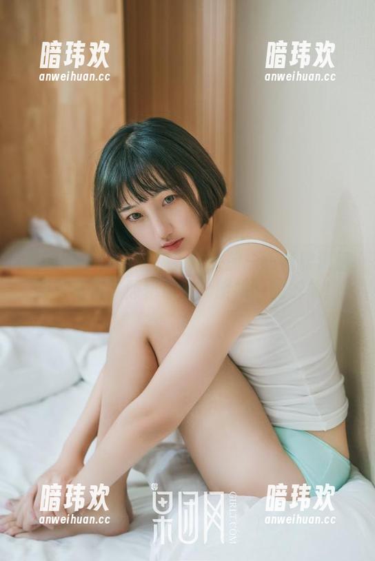 果团网 - 从锅里跳到镜头前——莫雅淇最新写真集，颠覆你对‘厨娘’的想象！