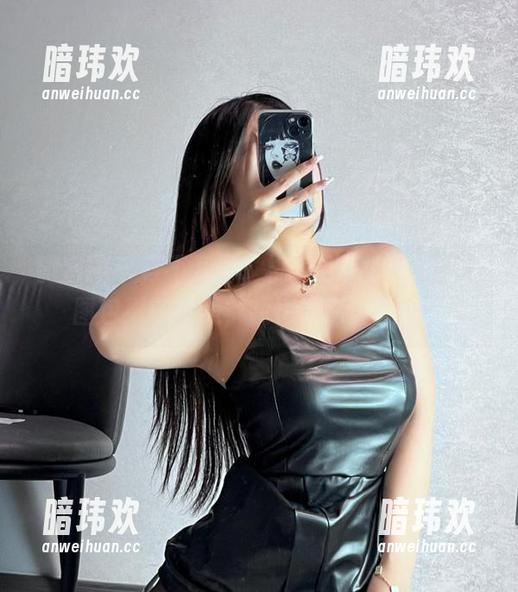 桃沢樱呀 微密圈 - 等不及了,桃沢樱呀的私人影院图包更新再美,我也要亲自验货!