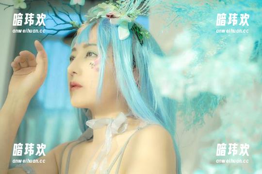 私拍资源中的樱晚gigi，是在追逐回家路还是在逃避？