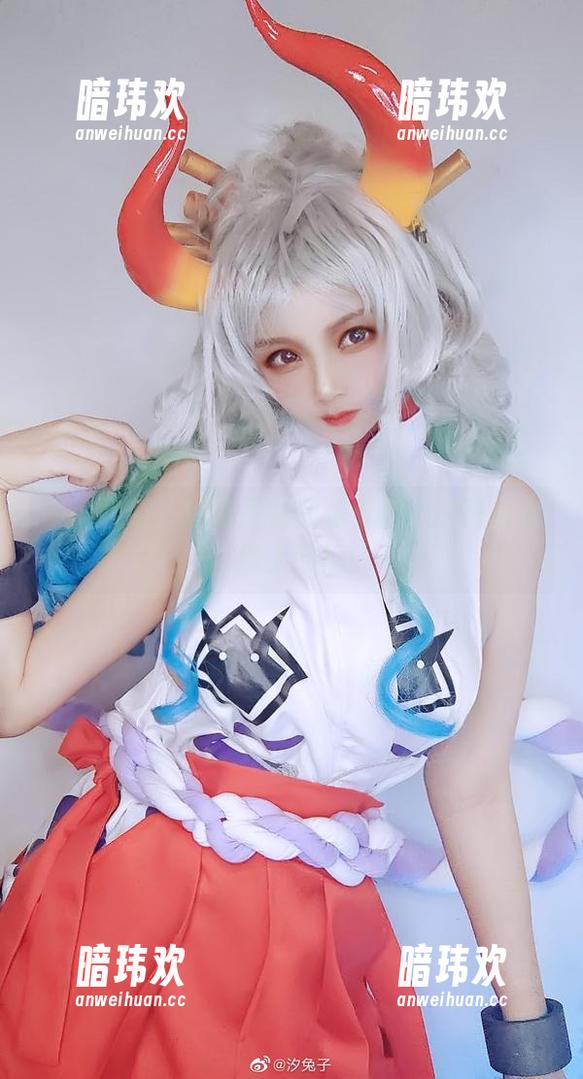 一键换装：汐兔子的阿尔泰尔cos照片火速上线！