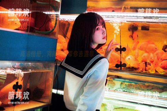 河豚抚子 高清图册,河豚抚子带你去温泉“冒泡”的每个细节。