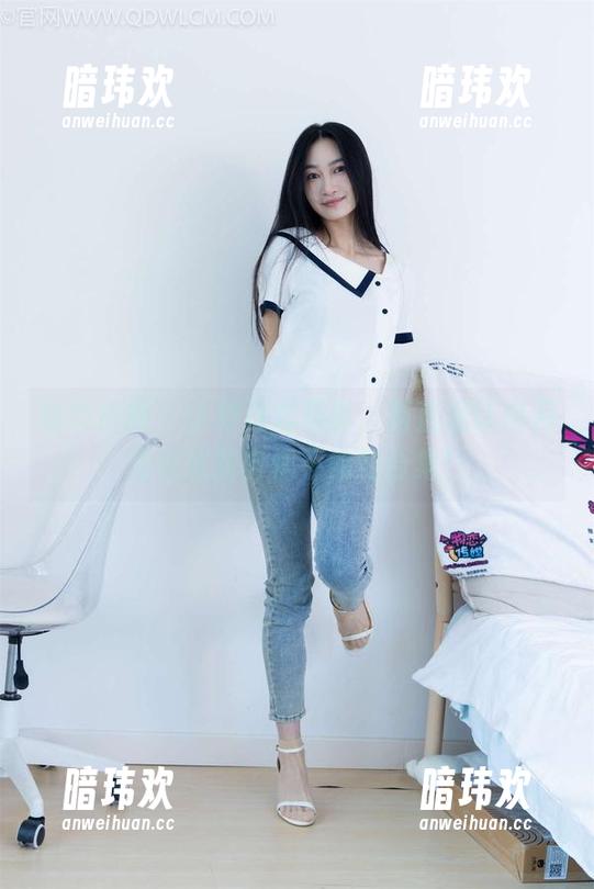 物恋传媒-小竹 物恋传媒 - 小竹这套写真,简直是让白月光也感到自愧不如的合集!