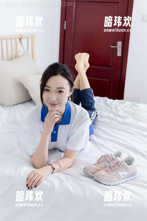 物恋传媒 - 从红到黑，菜菜给你不一样的写真合集之旅！