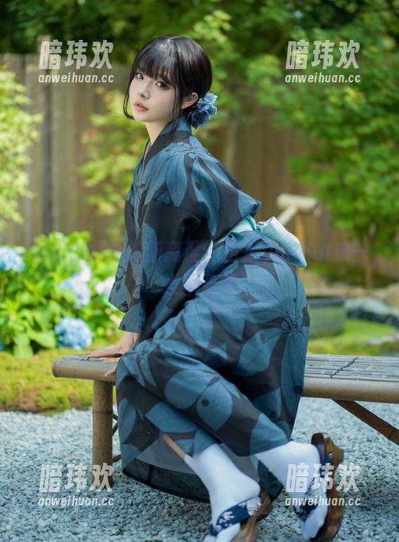 双斩少女私拍新高度：玉汇yuuhui来一发不留情