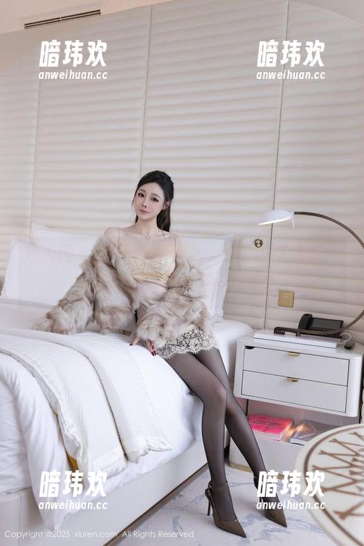 秀人网 - 撇开其他不谈，原图级南湘baby和她的婚纱打破次元壁！