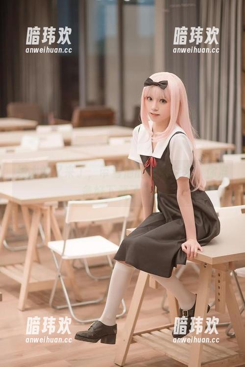 绮太郎 绮太郎又来了,带着他的白喵女友,你准备好下载了吗?