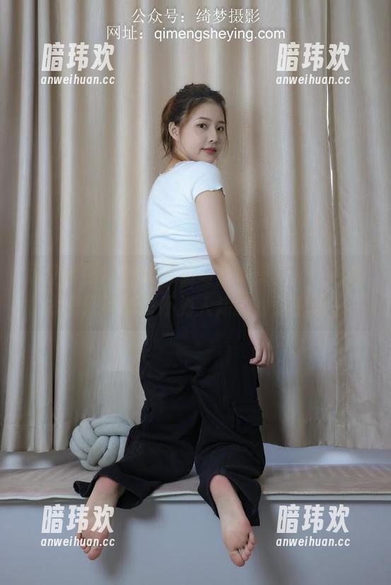 绮梦摄影 - 阿依夏的写真集更新了，死库水里还有哪些不为人知的颜值密码？