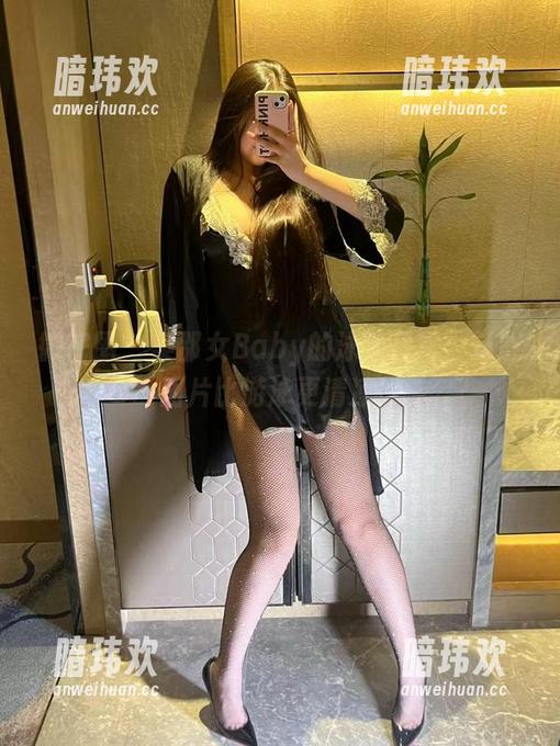 微密圈 - 美邵女Baby的泳池日常：这些图片比游泳更清凉！