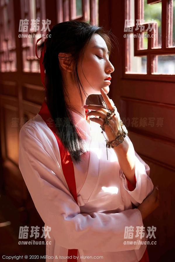 蜜桃社 - 全套没有婚礼，伊琳的花嫁写真时刻比我梦到的都更美