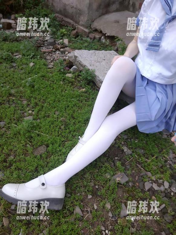校服&白丝分享，西尔酱又放大招了呀！