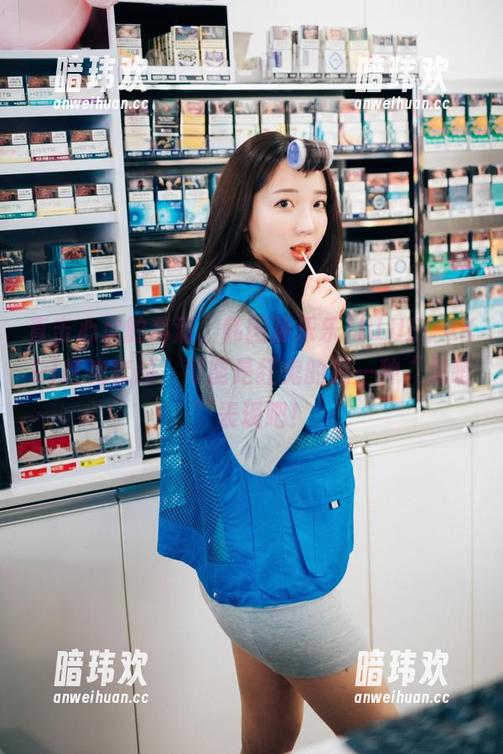 直击心灵的高清，韩国孙乐乐[BLUECAKE]红鬼套图，可能是红鬼的另一种“呆萌”表现吧！