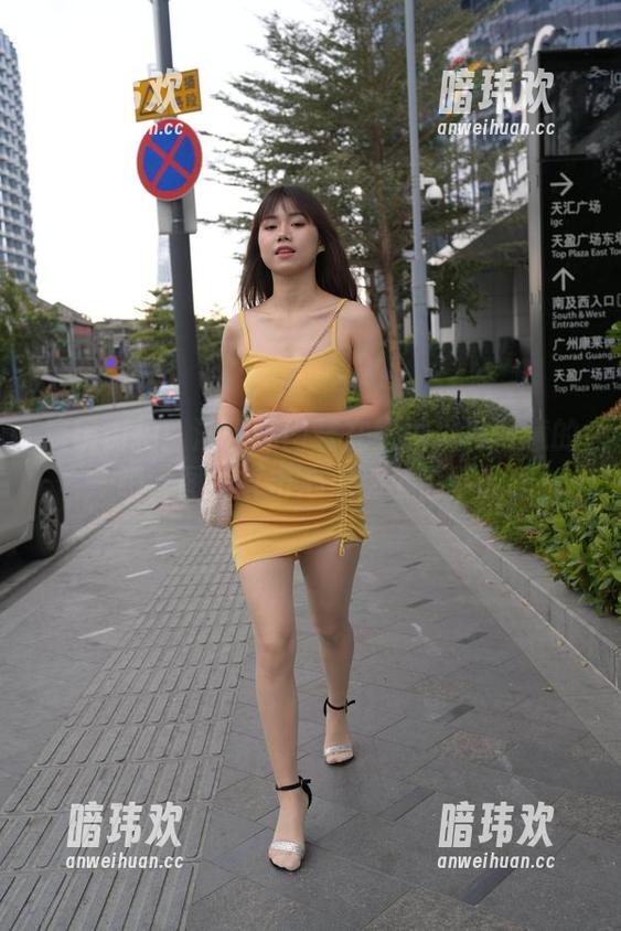 魔镜街拍：沙发休闲装在线捕捉那惬意的一瞬，图片直击心底那个懒惰的我