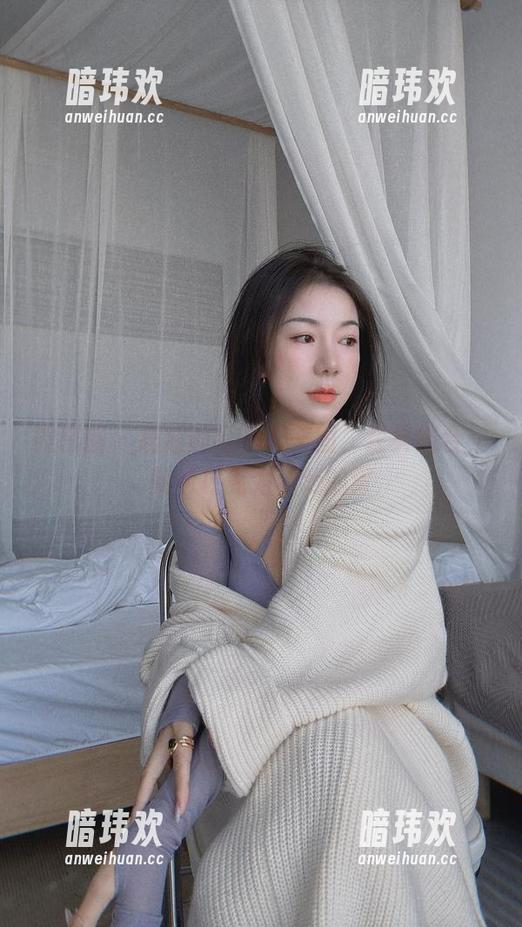 鹿瑶 微密圈 - 鹿瑶的红裙和美图,经典组合,就像巧克力和我的胃