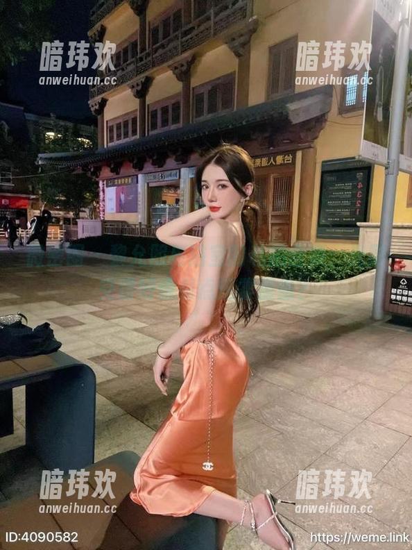微密圈 - 黎允熙与浴室的私拍合集，光影交错好像有点迷雾重重？