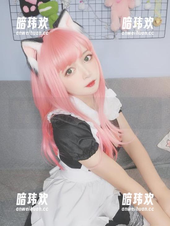黑猫猫ovo的婚纱作品集：不小心把婚纱当成了猫玩具？这可是精心设计的啊！